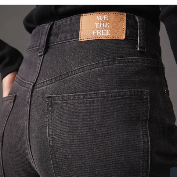 NWT WE THE FREE “THE PACIFICA“ HIGH RISE SLIM STRAIGHT LEG BLACK SIZE 26 - Picture 3 of 7